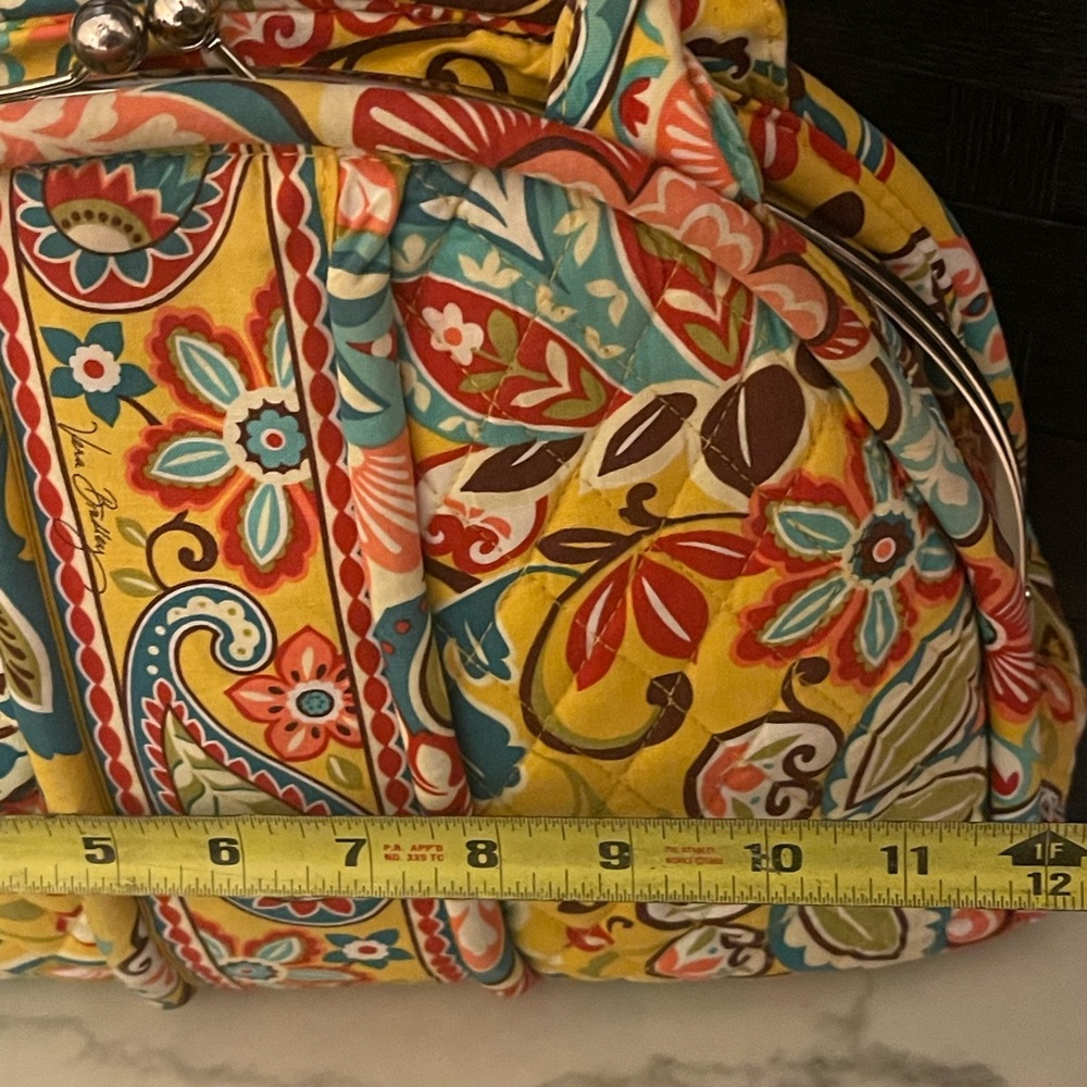 VERA BRADLEY PROVENCAL Eloise Kisslock Purse 9.5 x 12 x 4.5 Preloved - Picture 9 of 16